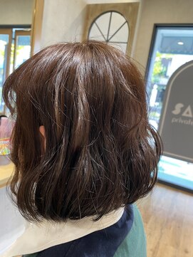 サージュ(SAHJ) ワンレンボブ×波ウェーブ