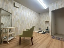 ハリウッドブロウリフト☆ホワイトニング☆まつ毛パーマ☆専用フロア