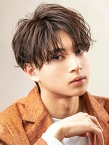 オーシャントーキョー サニー 原宿(OCEAN TOKYO Sunny)&nbsp;韓国ニュアンスパーマセンターパート黒髪ツーブロック波巻き