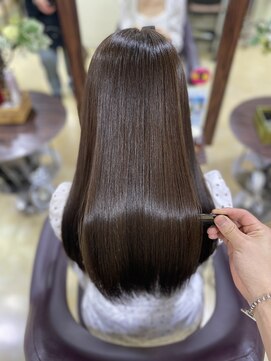 ヘアーメイクポリッシュ 桂店 髪質改善/縮毛矯正/ロングヘアー/ツヤ髪/艶カラー/桂/西京区