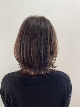 ヘアーアンドメイクアップモパ ボブレイヤー