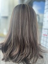 アンリ(anri)&nbsp;ハイライト×レイヤースタイル