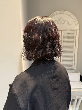 ザザ 高田馬場(ZA/ZA) 赤髪が主役♪ ゆるふわボブでイメージチェンジ!