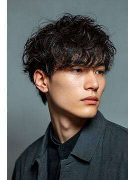 ロッソ ヘアアンドスパ 谷塚店(Rosso Hair&SPA) センターパート/ウルフ/マッシュ /メンズカット