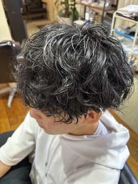 ガーデンニューヨーク　GARDEN NEW YORK メンズパーマスタイル