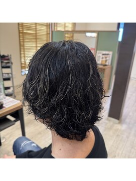 クロエバイラヴィズム 郡山さくら通り店(CLOE by LUVISM) ゆるめスパイラルパーマ