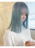 ブルー