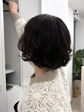 アニー 松戸(ANNI) 着物ヘア/ダークアッシュ/ミディアムレイヤーカット/松戸駅