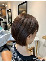 アヤジンビオス店(Ayajn bios)&nbsp;ヘアドネーション　耳かけショートボブ