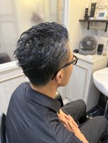 ミリオンバックス 神田店(Million Bucks)&nbsp;【アイロンパーマ×サイドバック】大人の色気