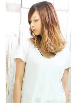 ヘアメイク ニコ(Hair make Nico) ☆パールアッシュグラデーション、ミディアムボブ