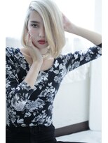 オウル(Owll)&nbsp;外国人風ペールホワイト[mignon]クールボブ