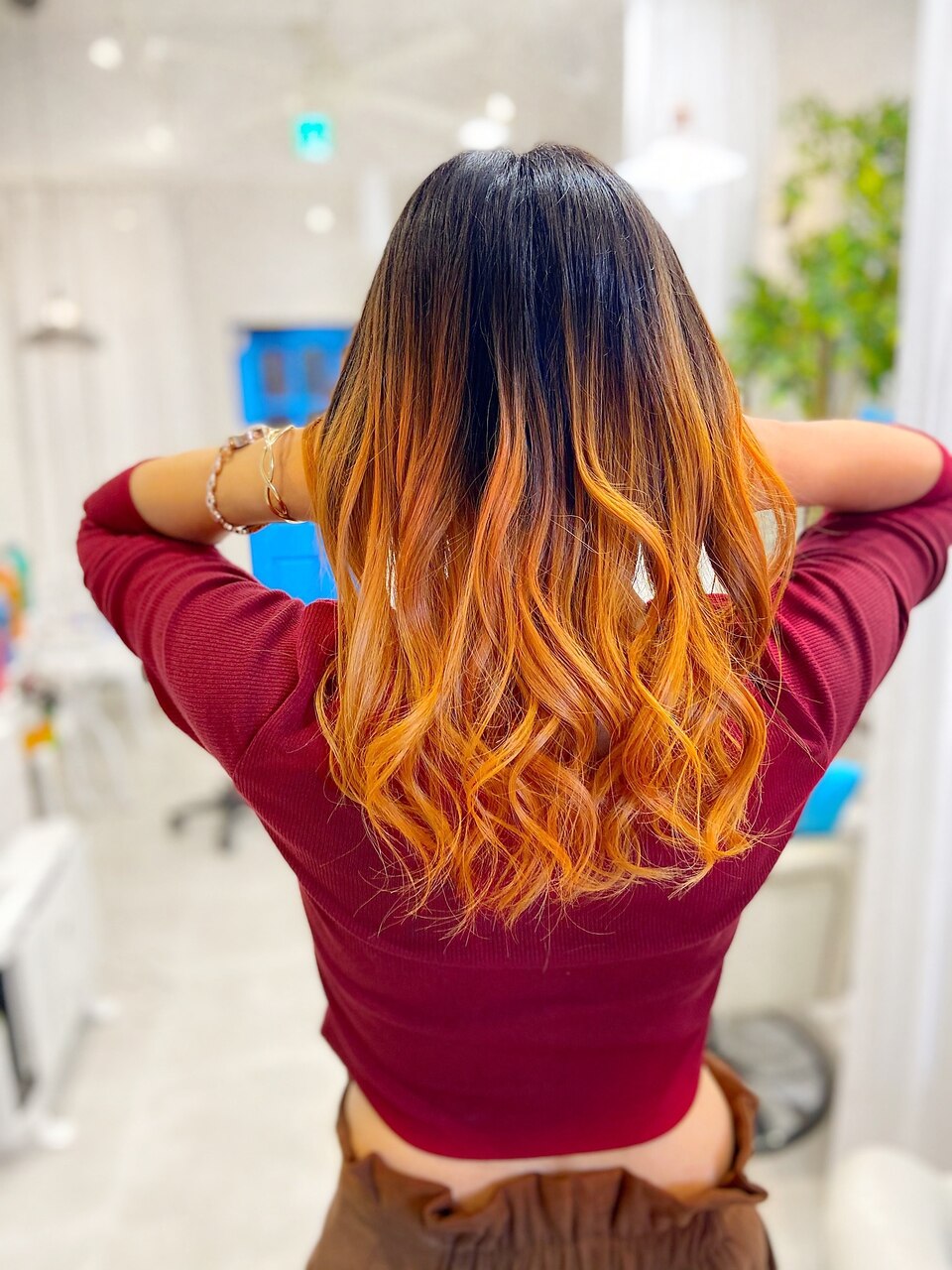 蛍光オレンジグラデーションカラー：L084762552｜シェルティ フィエル