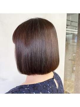 リジー(Litzy) 乾かすだけ！艶々内巻きボブ