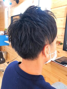 サンズ ヘアーアンドスパ(SUNS hair&spa)の写真/【カッコイイはSUNSで作れます！】スタイルチェンジやメンテナンスカットも何でもお任せください！