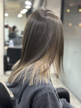 ラフ 難波店(LAFF) #黒髪#ボブルフ#ネビージュ#小顔#ワンレン