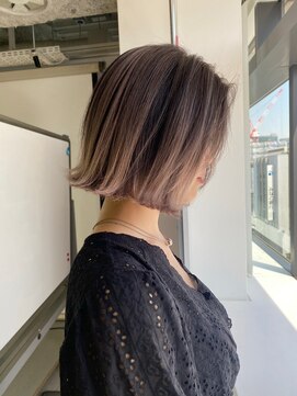 イキ 表参道(iki omotesando) モード/無造作ウェーブ/大人ガーリー[表参道駅]