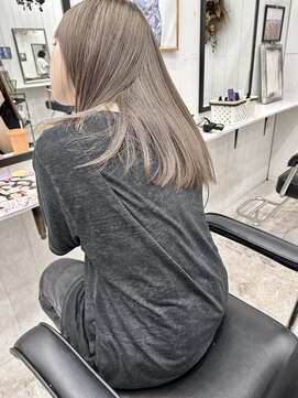 ベニス(VENICE) 王道ミルクティーベージュ