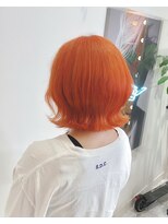 リラボ(Re.LABO)&nbsp;ブリーチ1回！オレンジと外はねボブ