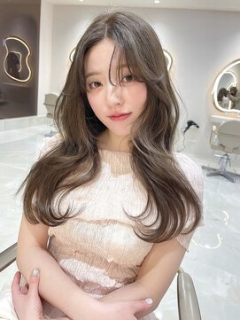 サイン 渋谷(SIGN) ザクザクレイヤーカット巻き方簡単ロング韓国アイドル表参道渋谷