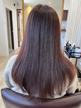 ミラ(MIRA) さらさらロングヘア