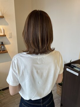 リュンヌ 門前仲町(lune) 切りっぱなしボブハイライトベージュカラーショートレイヤーロブ