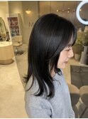 暗髪/艶髪/レイヤーカット