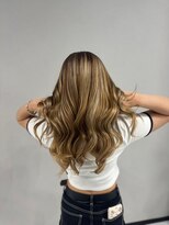 ラルガ 黒崎(Raruga)&nbsp;ハイライトカラーミルクティーベージュレイヤーカット