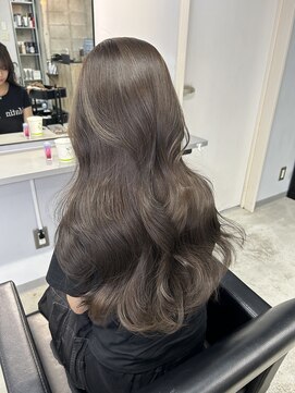 ジゼル 中津大分(GiseL) 透明感カラーグレージュブリーチカラーレイヤーカット中津美容室