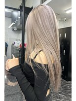 リア 大阪梅田(Ria)&nbsp;～ミルクティーグレージュ～【Ria 大阪梅田】