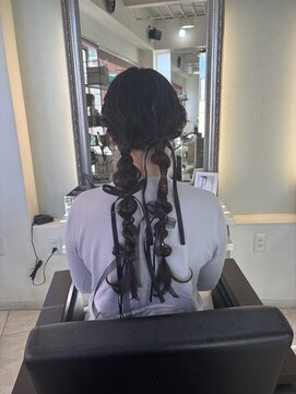 ツイン編み下ろし　リボンアレンジ