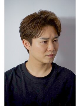 ヒロギンザ 銀座一丁目店(HIRO GINZA) 【ニュアンスパーマ】大人センターパート×ミルクティーブラウン