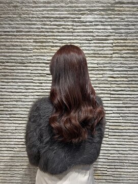 ビスイル 秋葉原店(Vis ill) 暗髪ボルドー顔まわりレイヤーラウンドカット