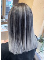 モアムー(Moremuu)&nbsp;【りえ】バレイヤージュ