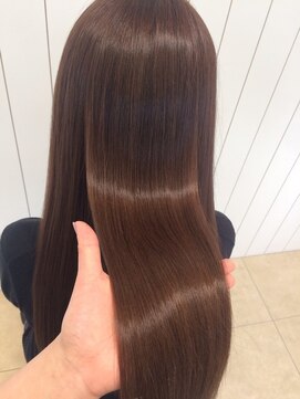 エクファ ヘアエステアンドスパ(ex-fa hair esthe&spa) ワンホンレイヤー/ミルクティーブロンド/ダークブルー/草津/栗東