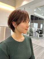 ビューエヒメ(VIEW EHIME)&nbsp;20代30代40代小顔レイヤーひし形ショート