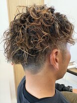 フォンタナ(Fontana)&nbsp;ハイライト × スパイラルパーマ