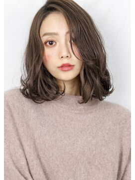 ヘアサロン ガリカ 表参道(hair salon Gallica) ☆ アッシュグレージュ ＆ 毛束感 ☆ミルクティーカラーミディ♪