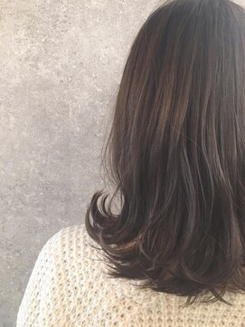 ロンド ルージュ 銀座店(Lond rouge) [ayuna]透け感溢れるグレージュカラー♪