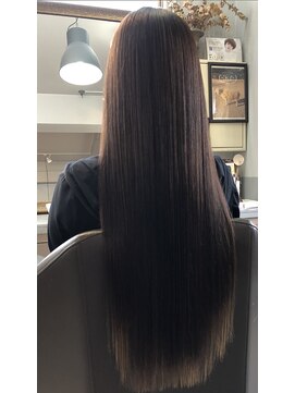 フィル(Fil HAIR and SPA) ミネコラ高濃度水素トリートメント
