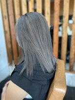 ヘアーアンドメイク アネラガーデン(HAIR&MAKE Anela garden) グレージュ