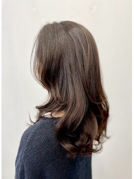 ヤマシタ(YAMASHITA) グレイカラースタイル