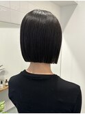 切りっぱなしボブ 黒髪スタイル 髪質改善 縮毛矯正 ミニボブ