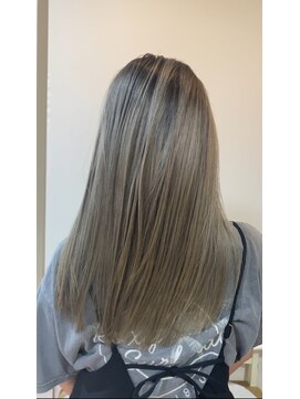 ヘア フラッグ 西葛西店(hair flag) 【綺麗な仕上がり】シャドウルーツバレイヤージュ