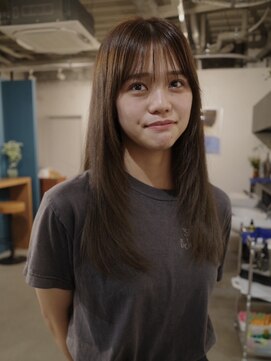 ヨー(Yoh-) 【ナチュラルレイヤー/佐々木慧介】レイヤーカット/顔まわり