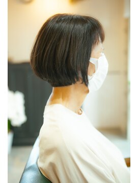 リスボーン(RESBORN) 白髪も気になりづらく髪質を考えてお手入れが楽なスタイルに