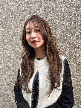 ミー(Me) ロングパーマ