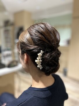 サロンドボエム 国分寺(SALON DE BOHEME) シニヨンスタイル