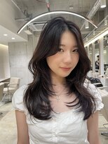 ジーナ 渋谷神南(Zina)&nbsp;【Kaede】レイヤーカット/ミディアムレイヤー/ナチュラルカラー