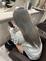 ミミー(mimiiy)&nbsp;グレーカラー